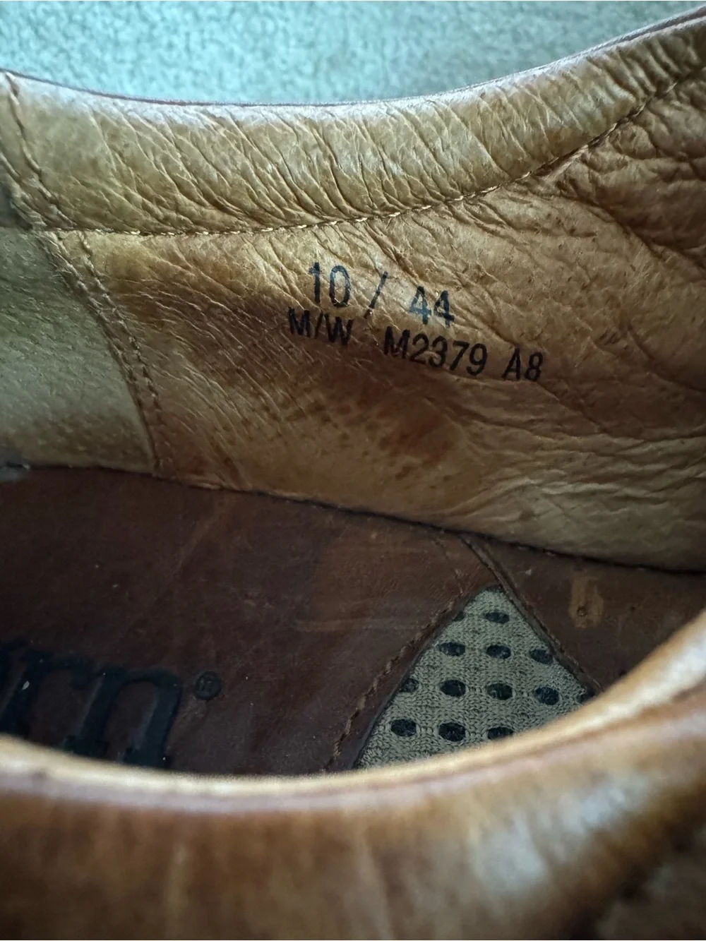 Born m2379 men’s